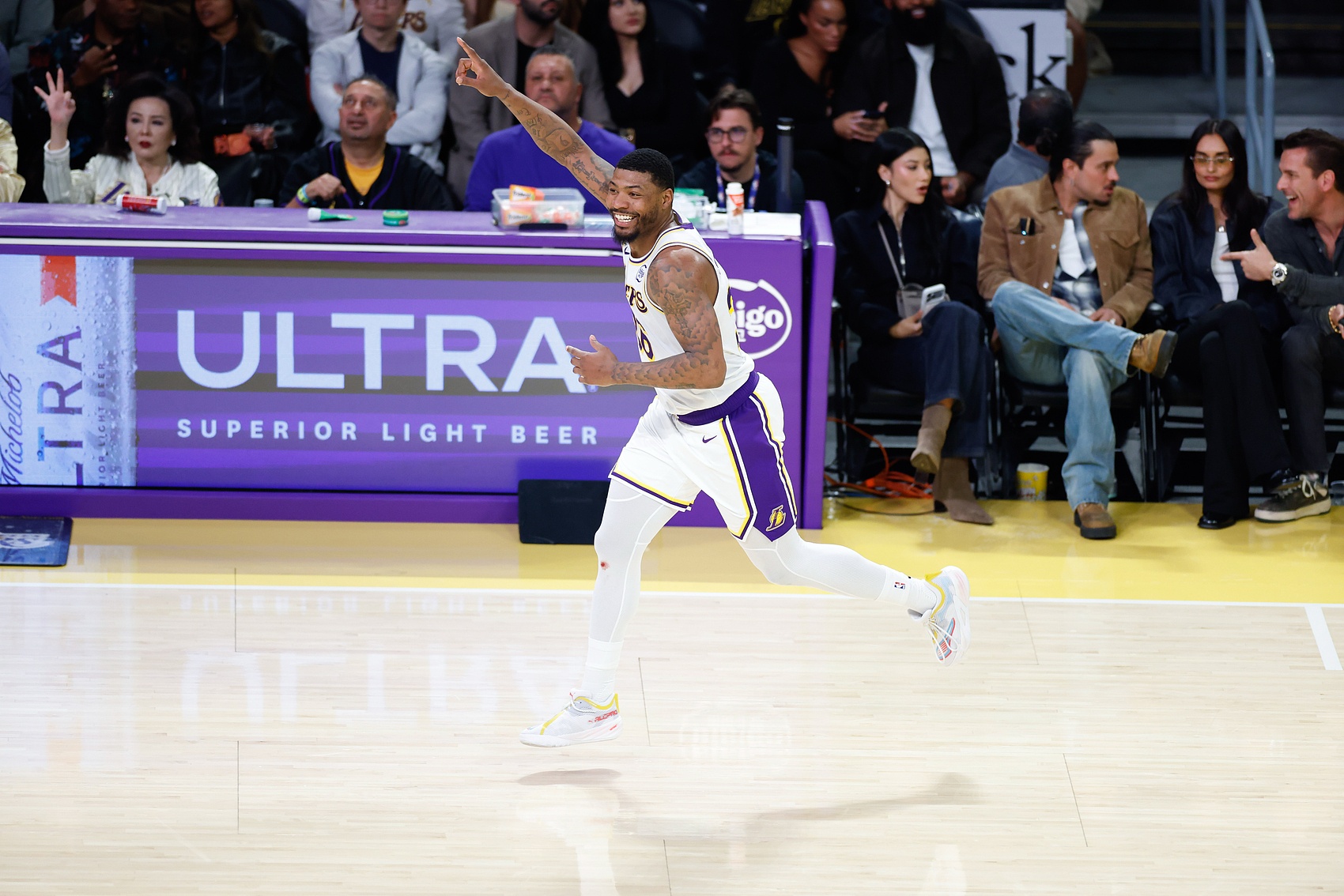 火箭战湖人系列赛前瞻 篮板与换防成破局关键