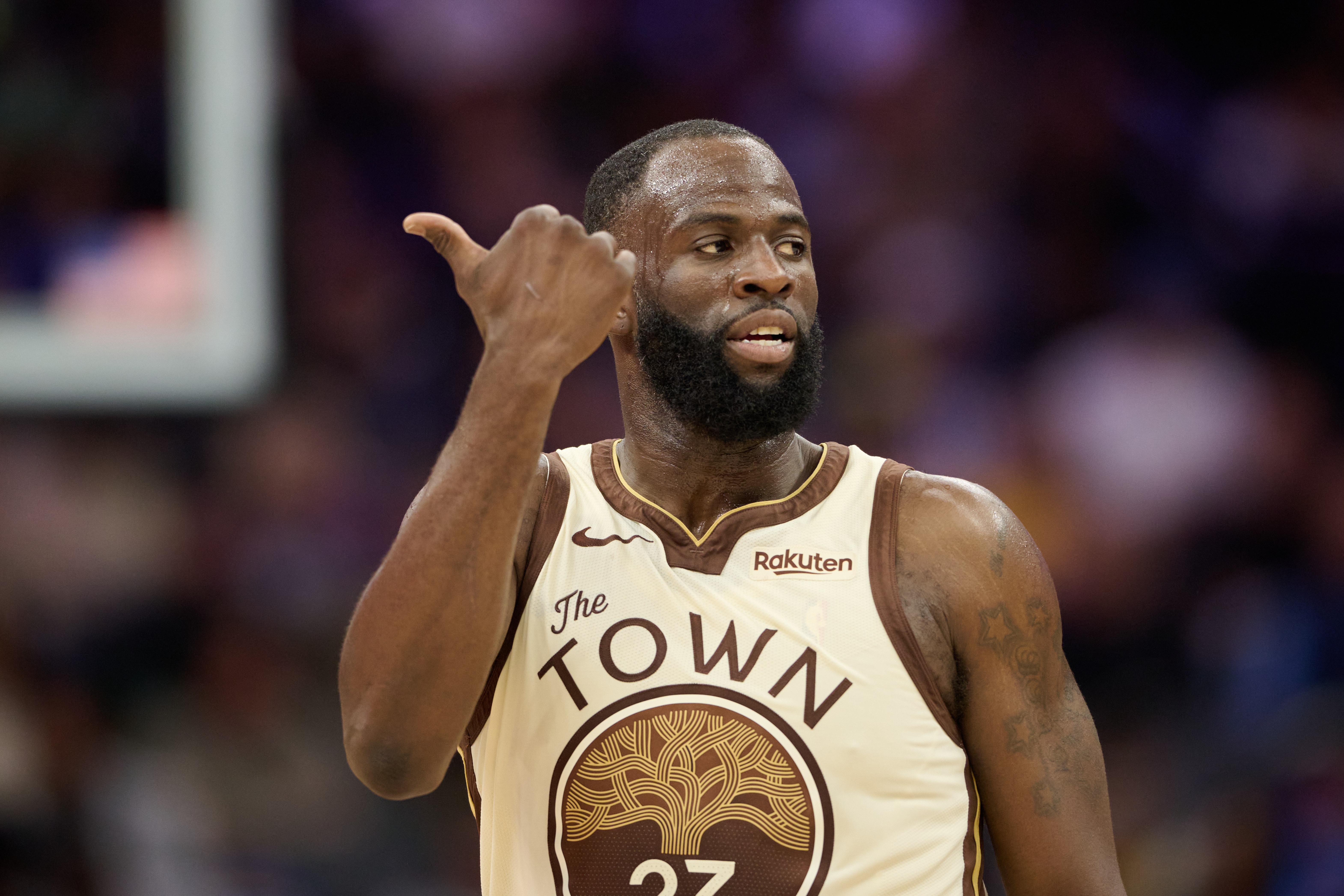 勇士逆转快船锁定附加赛次轮 追梦狄龙季后赛交手记录更新