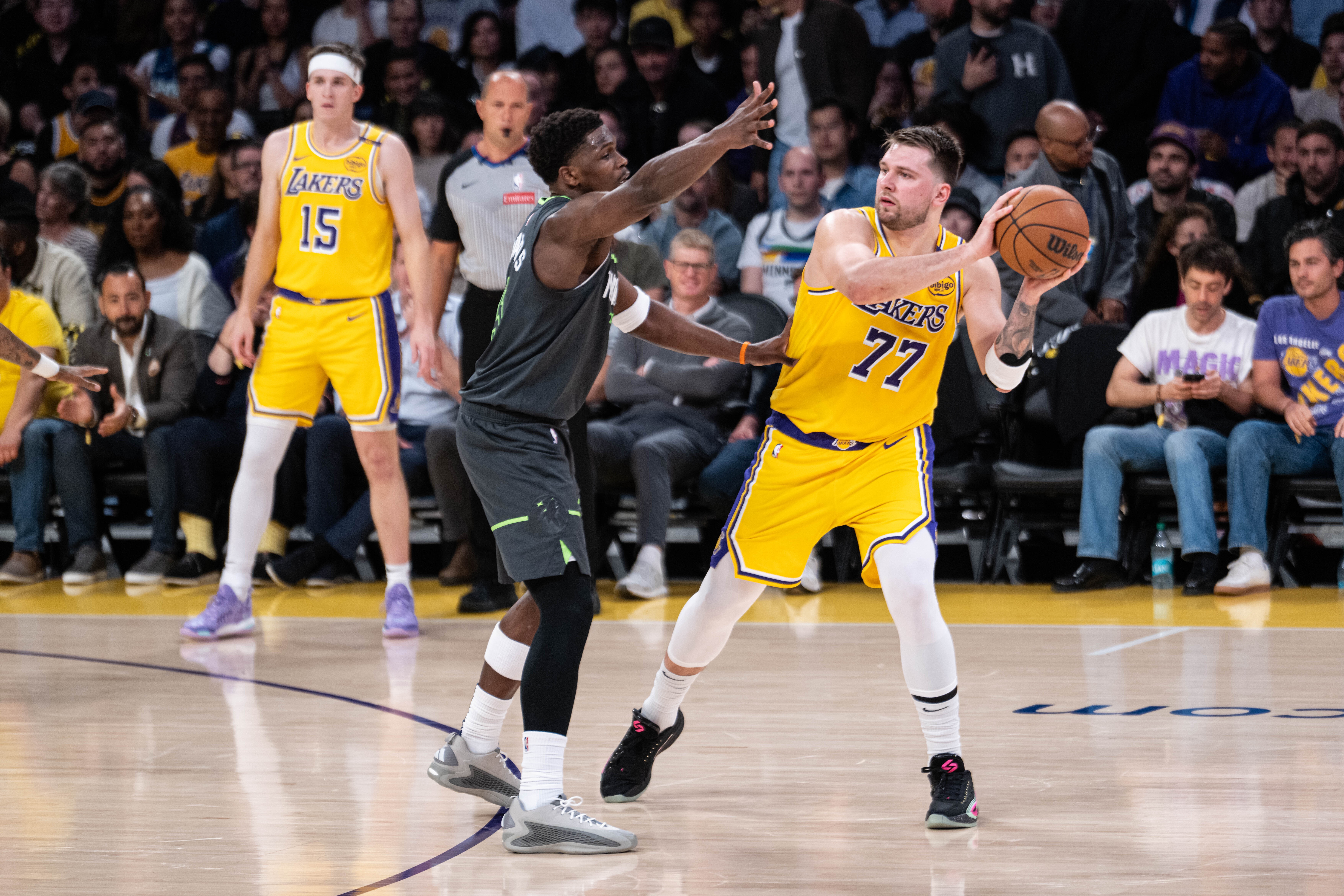 湖人G2前更新伤病名单 东契奇里夫斯确认缺席