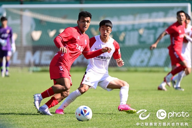温钧翔点射 海港富盛经开客场1-0终结泰安天贶主场不败