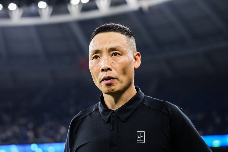 两连胜难阻陈涛下课，深圳新鹏城半程换帅