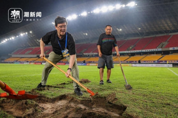 96小时草坪逆袭:金华体育场从受损草皮到国际级只差一个团队 96小时草坪逆袭:金华体育场从受损草皮到国际级只差一个团队